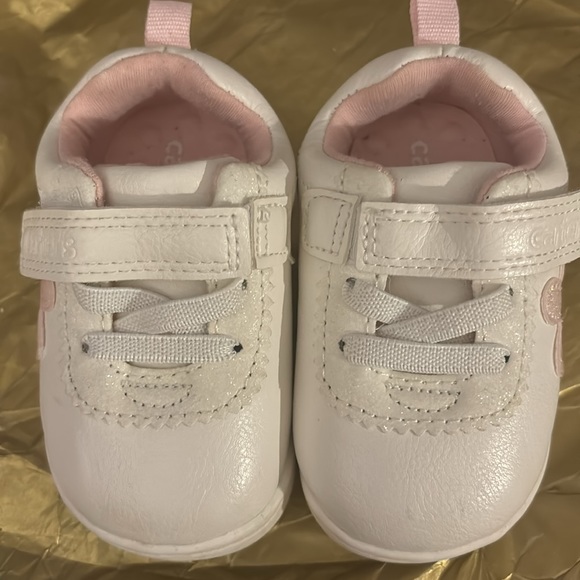 Carter’s white/pink toddler shoes. Size 2-5months. - Picture 2 of 6